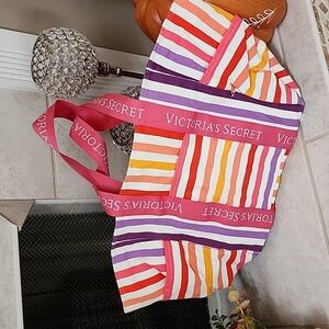 💜💕 VICTORIA'S SECRET TOTE BAG 💕💜